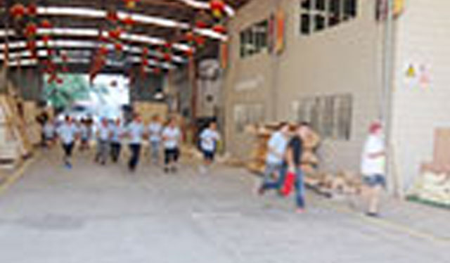 萝卜视频APP污成人家具2015年消防演习